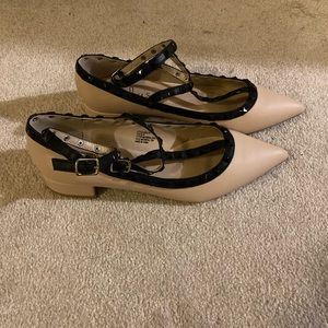 Contrasting flats